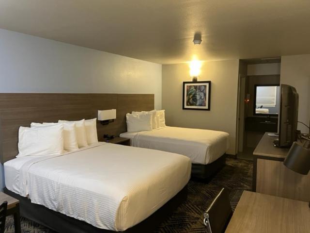 Garden Inn & Suites Hebbronville Экстерьер фото