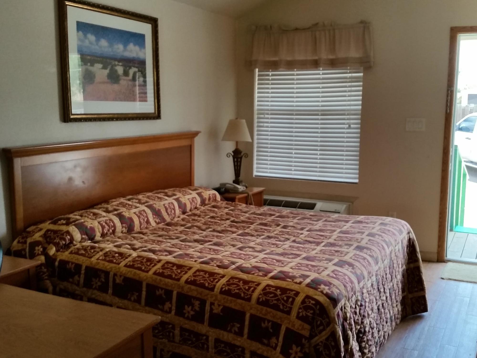 Garden Inn & Suites Hebbronville Экстерьер фото