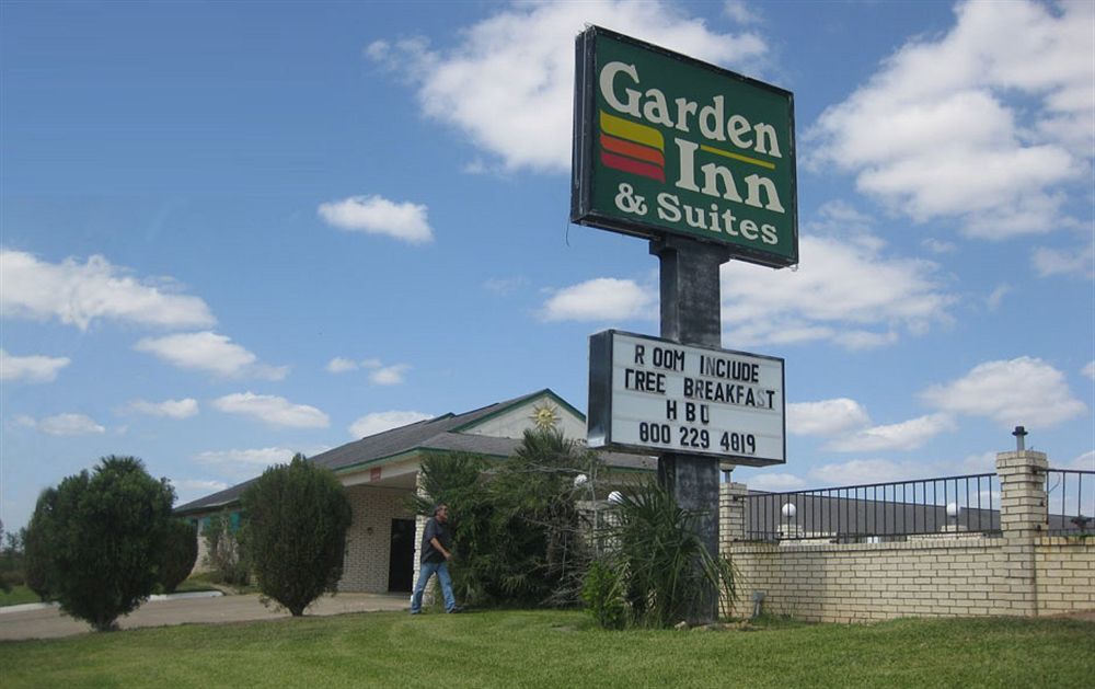 Garden Inn & Suites Hebbronville Экстерьер фото